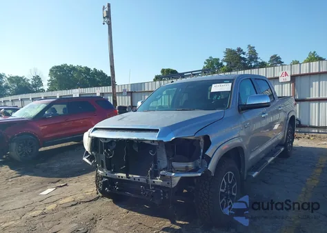 2014 Toyota Tundra Limited 5.7L V8 z USA, uszkodzony, nr VIN 5TFFY5F19EX172588